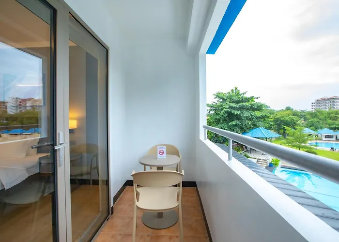 Hotel Egi Cebu And 3*