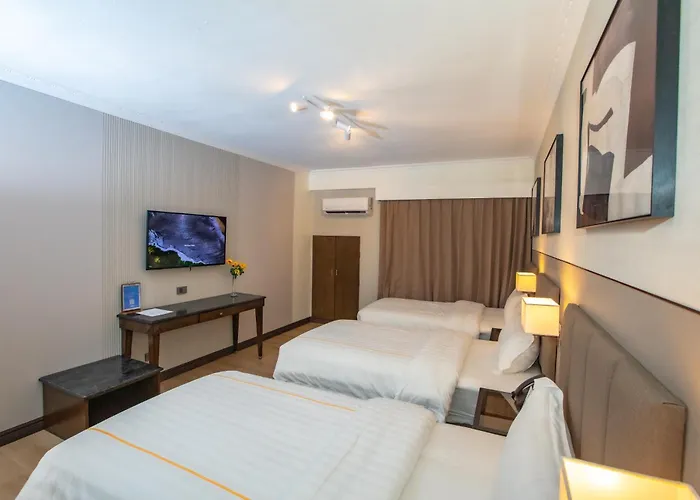 Egi Cebu And 3*