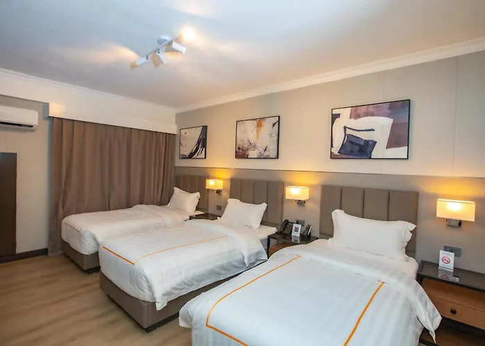 Egi Cebu And 3*