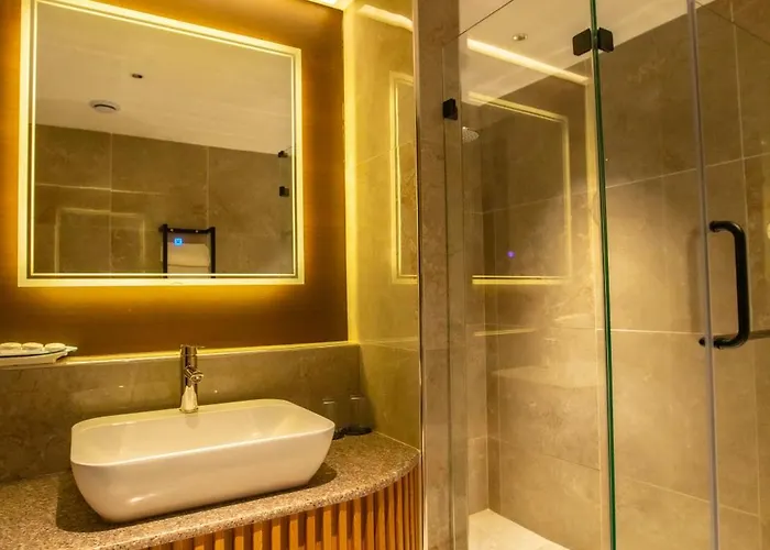 Egi Cebu And 3* Lapu-Lapu City